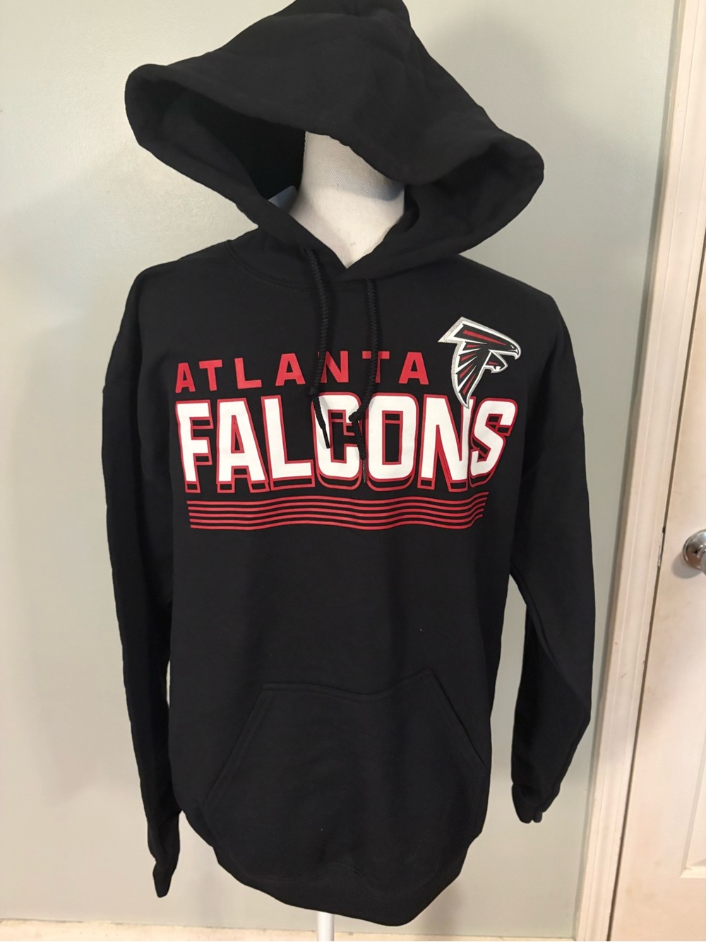 Atlanta Falcons Medium Hoodie